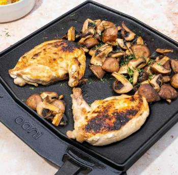 Ooni doppelseitige Grillpfanne Grizzler Pfanne aus Gusseisen Ooni doppelseitige Grillpfanne Grizzler Pfanne aus Gusseisen